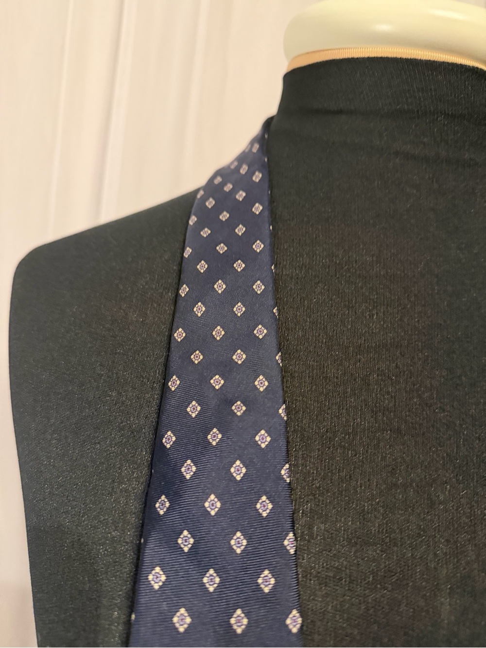 Bert Pulitzer 100% Silk Navy Blue Geometric Foulard Necktie Vintage Preppy - Picture 4 of 16